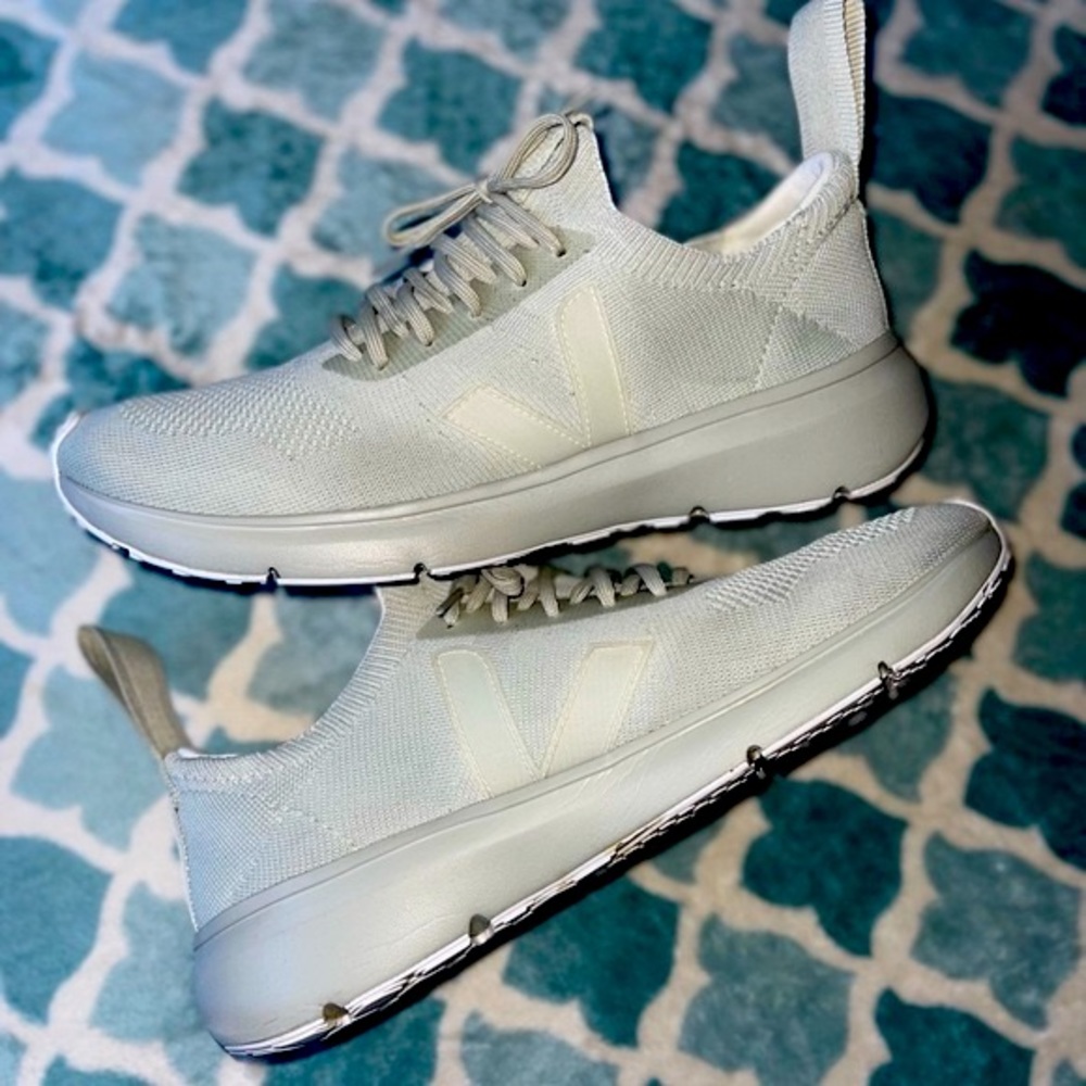 ๐ VEJA x Rick Owens Sneakers ๐ - Picture 4 of 11